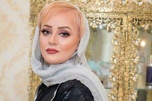 مانتو بلند و گل دار نعیمه نظام دوست در کنسرت خواننده معروف | چاق شدن دوباره نعیمه نظام دوست با این استایل