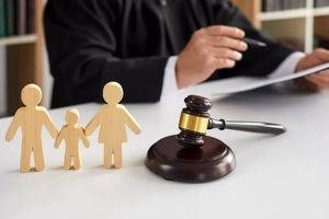 دلایل محکمه پسند برای طلاق از طرف زن

