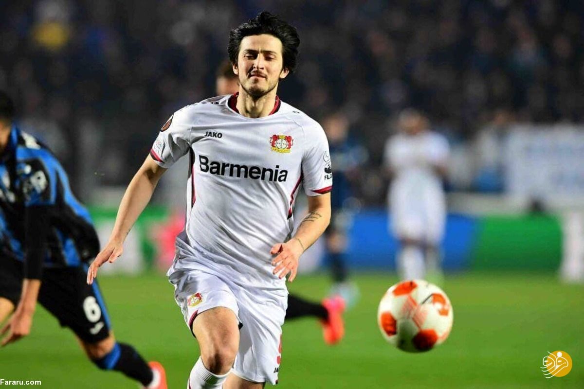 سردار آزمون در کنار بازیگر معروف ایرانی