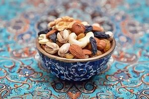 با خوشمزه ترین انواع آجیل آشنا شوید