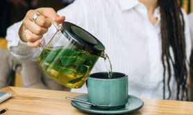 چای سبز را به این روش بنوشید تا لاغر شوید | راهکار عالی برای مردم